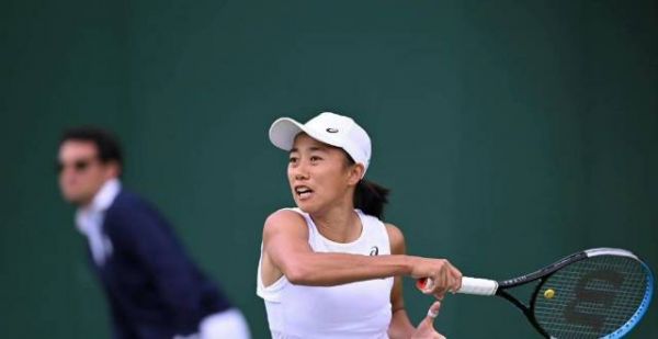 温网再爆冷门！冠军首轮出，金花3胜3负，郑钦文晋级