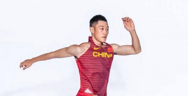 世锦赛首金！首位男子田赛世界冠军！