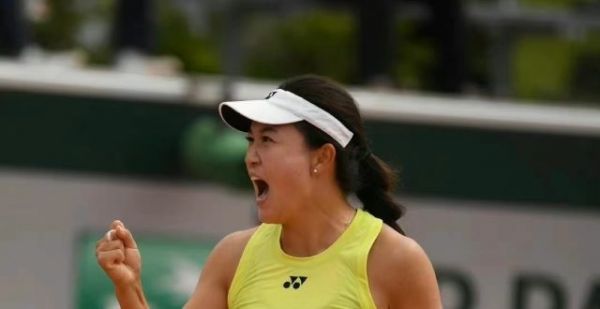 西班牙60K网球赛事：单打止步第二轮 双打挺进四强