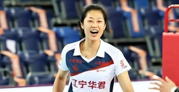 新女排实力下降太多，二传接应没改善，主攻位置成笑话