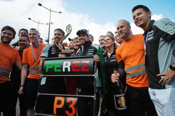 【F1新闻直播室】阿隆索：摩纳哥站比赛就像是飞镖游戏