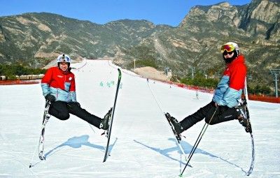 牛！农民滑雪基地落户延庆 队员平均雪龄超10年