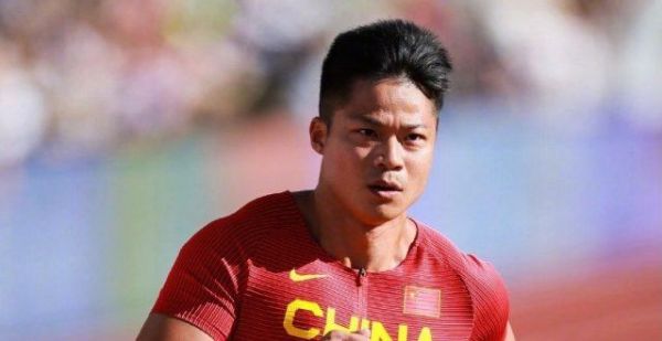 苏炳添尴尬！被传是苏轼后代，家乡村委会不知情，知名学者辟谣