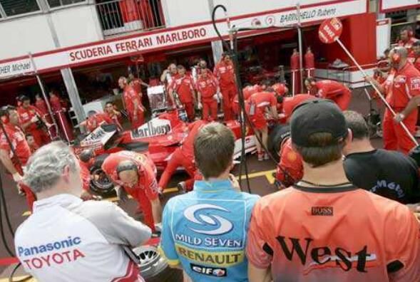F1赛道不是最危险地 工程师才是拿生命在工作