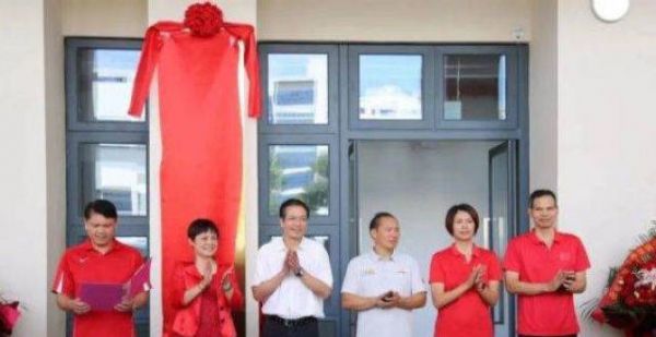 广西田径游泳馆顺利交付使用 将成为学青会蹼泳项目比赛场地