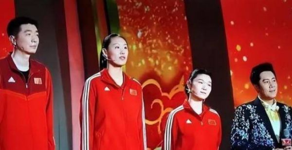 女排出征名单确定！昔日队户全军覆没，扣高第一球员被重用