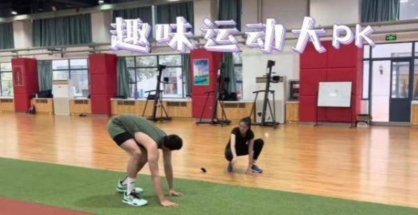 太甜蜜！张常宁与老公在训练场一同挥汗如雨，蔡斌保留号码真高明