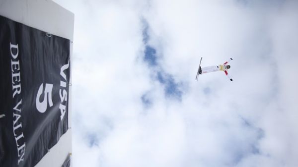 空中技巧世界杯齐广璞获亚军 贾宗洋无缘决赛