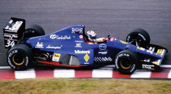 【F1新闻直播室】马萨复出?石油壕再建沙漠赛道