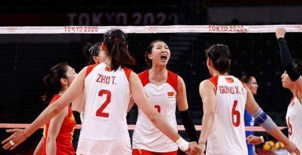 女排16人名单出炉，吴梦洁王逸凡无缘惹争议，真相曝光蔡斌很明智