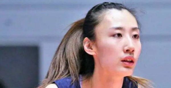 深夜2点，蔡斌用3-1，激活郎平时代被压抑的1米95女排悍将