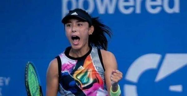 轰4：0逆转取胜！金花拒绝爆冷，2：1淘汰美网四强疯狂怒吼