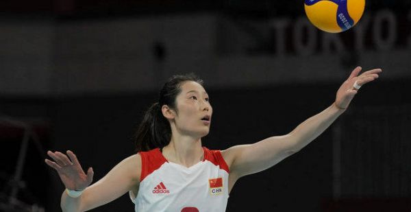 女排3连胜后，朱婷再迎喜讯，回归时间确定，球迷纷纷沸腾