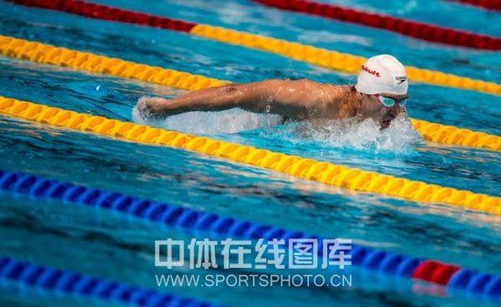 男泳对抗世界首人！吴鹏与菲鱼同时代演悲情