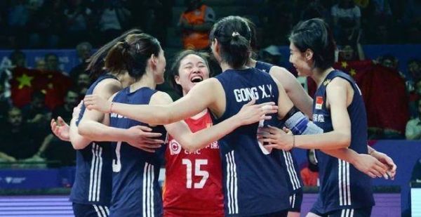 下午三点，蔡斌重决定，女排公布新名单，与日、美决战！