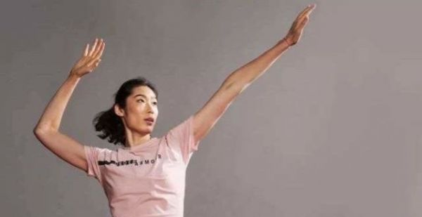 外媒爆料朱婷以百万欧元的年薪加盟斯坎迪奇，手腕伤势恢复顺利！