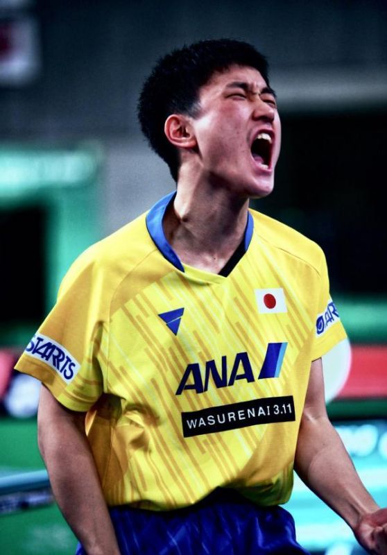 张本智和一人独得2分 16岁的他已是日本男乒唯一底牌？