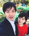 江宏杰携爱酱直播秀恩爱 被网友追问怀孕了吗？