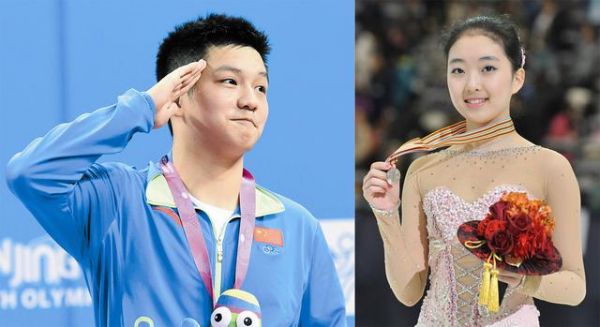 迷之朋友圈！樊振东变迷弟为李子君加油打气