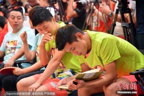 奥运后明星选手在忙啥？张继科苦心钻研朦胧诗
