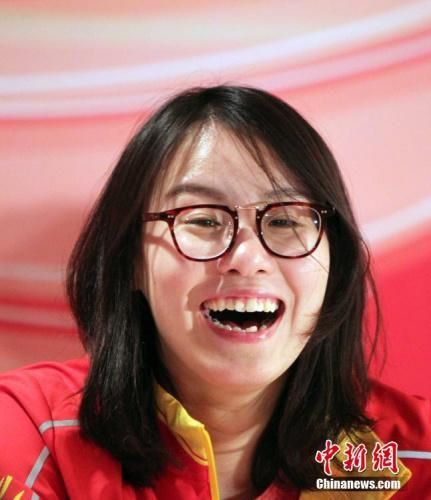 奥运后明星选手在忙啥？张继科苦心钻研朦胧诗