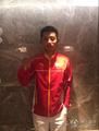 张继科现身《我是演说家》 现场发来祝福视频