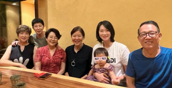 郎平从美国归来后，与惠若琪开心聚会，却为何缺席张常宁婚礼？