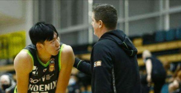 重返NBA不是梦！周琦首秀正负值高达＋23，他在澳洲回归篮球