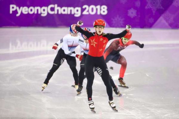 日报评2018创意词 武靖和平昌8分钟入围