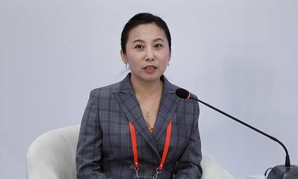 李琰留任短道速滑队主教练 周洋兼项速度滑冰