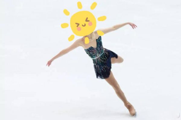不仅人美手更巧 李子君的这套超美参赛服竟是自己设计的