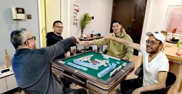 正式出征！北京首钢兵发长春，林书豪打麻将放松，翟晓川要KO辽宁