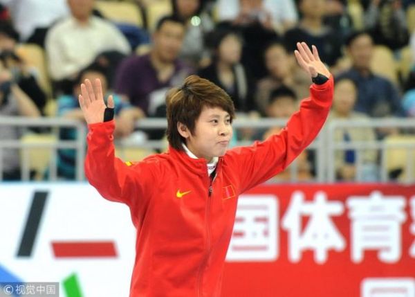 特评：王濛玩出最震惊的一次跨界 想做好教练可不容易