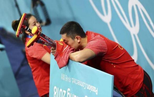 上热搜不止落泪的王芮还有他们 平昌冬奥关注度升温了